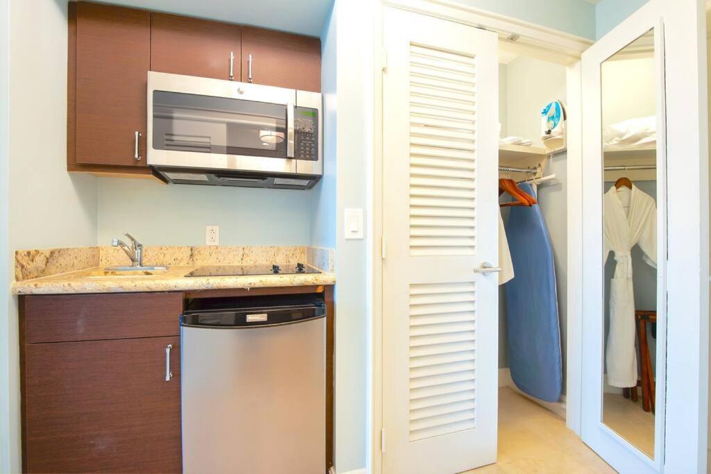 Stunning Studio Apartment Located At The Ritz Carlton-Key Biscayne Miami Exteriör bild