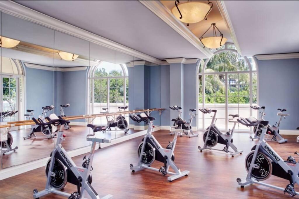 Stunning Studio Apartment Located At The Ritz Carlton-Key Biscayne Miami Exteriör bild